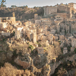 Sorano, città del tufo